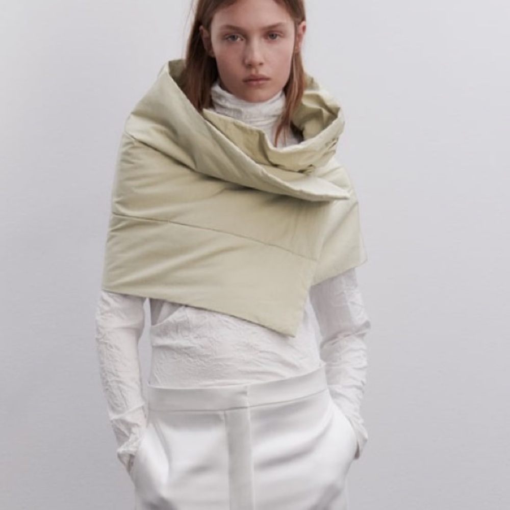 Zara limited edition puffer scarf